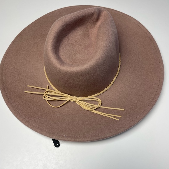 NWT Altar'd State Beige Mauve Wide-Brim Fedora Wool Hat - Picture 2 of 9